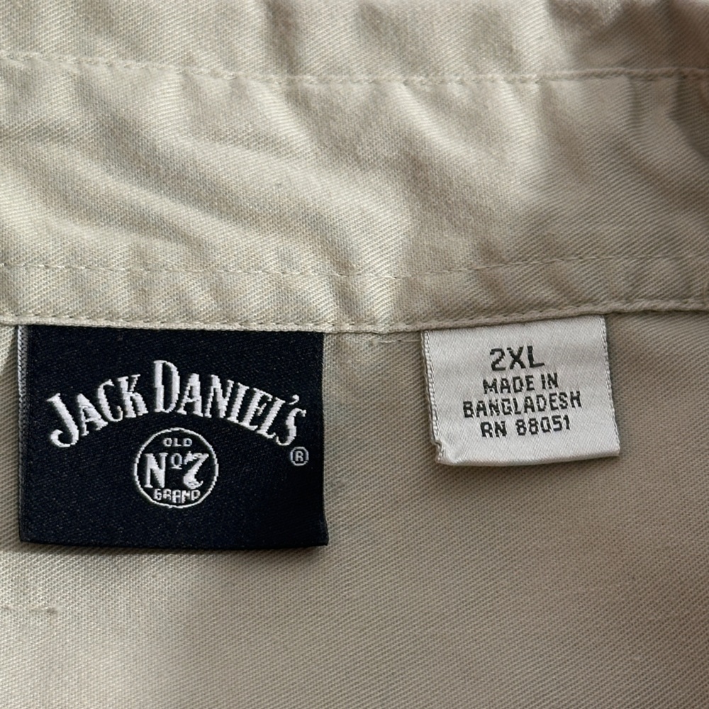 Jack Daniels Men's tan Button Down  Industrial Shop Shirt in a khaki color 2XL‎ - Picture 3 of 3